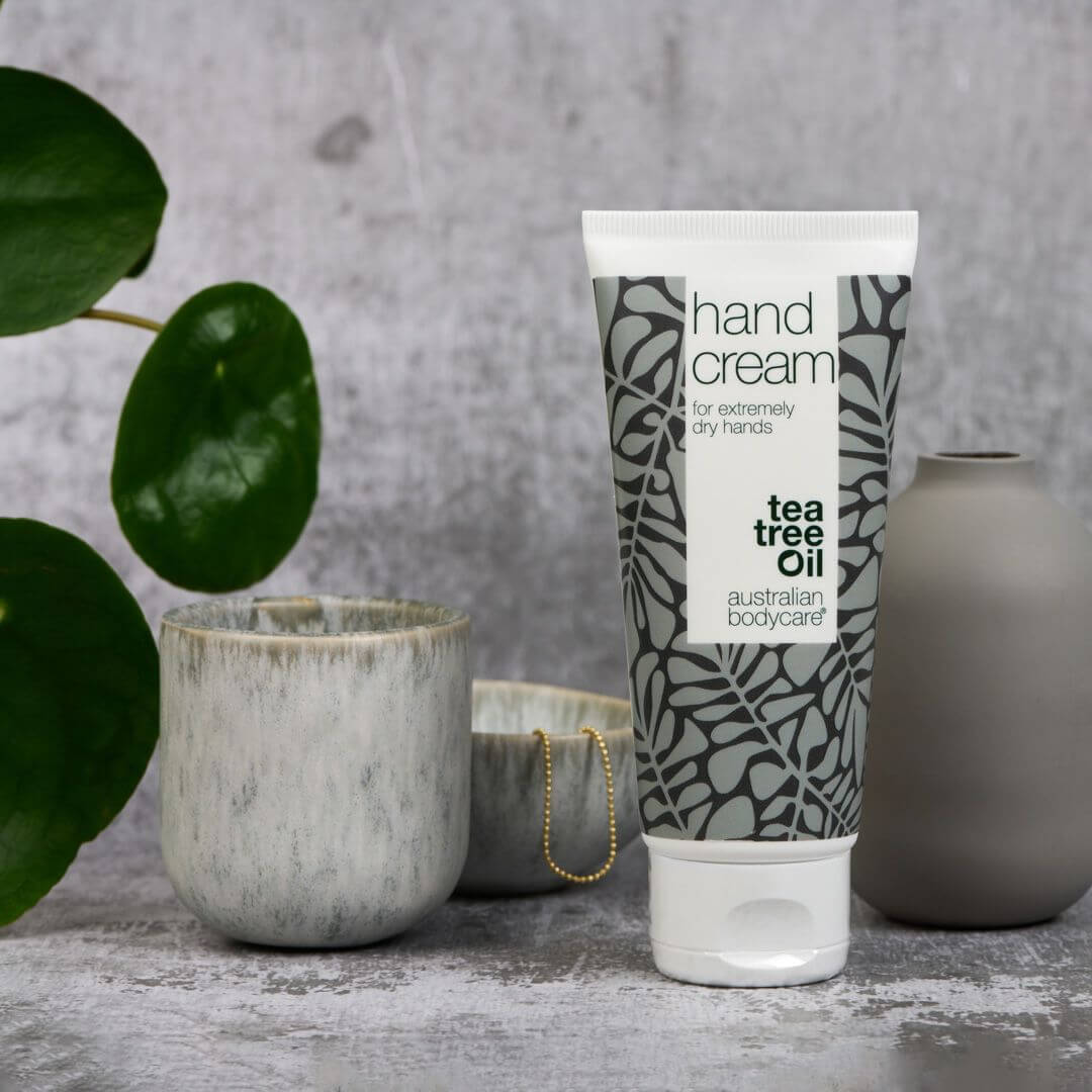 Håndkrem med Tea Tree Oil - Håndkrem for ekstremt tørre og sprukne hender