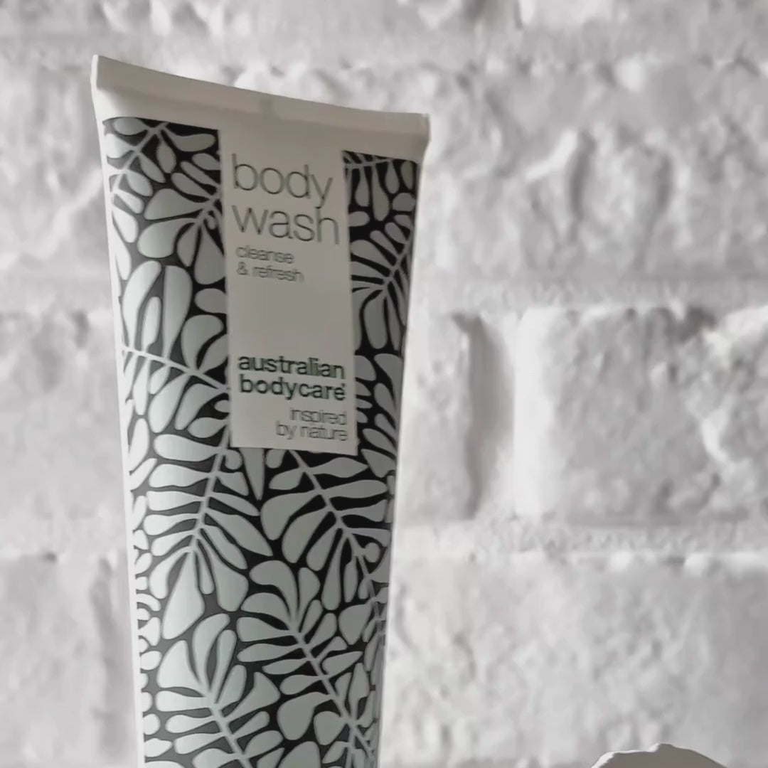 Video som viser Australian Bodycare Body Wash og dens lette, skummende tekstur.