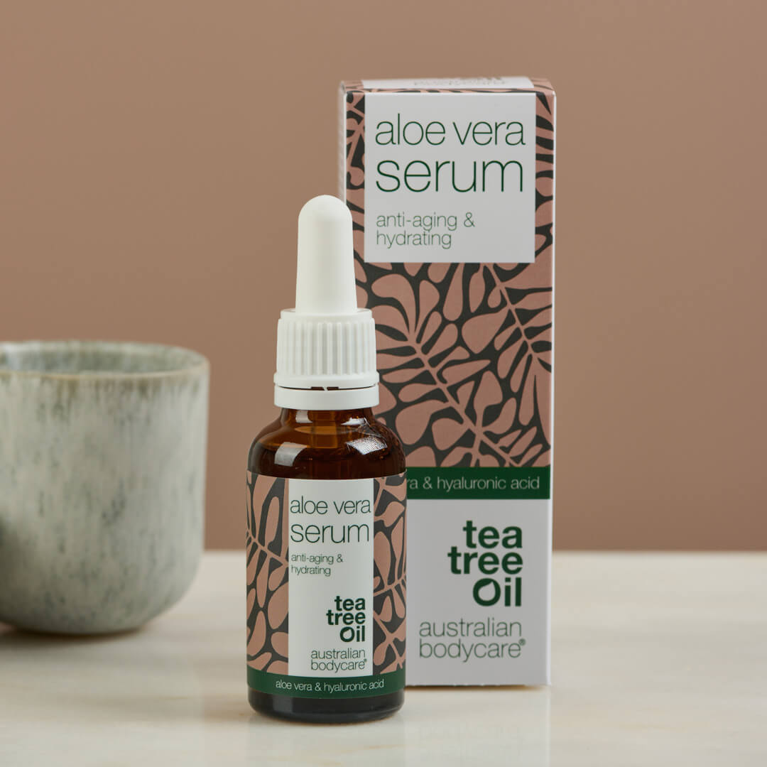 Aloe Vera & C,E, F vitamin Anti Age Serum — Serum med Aloe Vera, Tea Tree Oil og Hyaluronsyre mot rynker